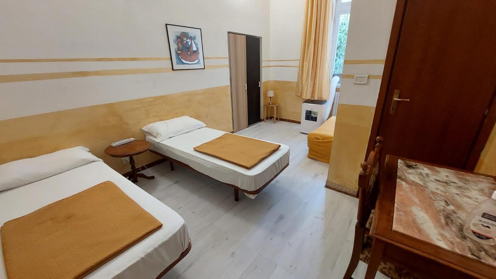 Roma Gondola Srls Hotel ภายนอก รูปภาพ